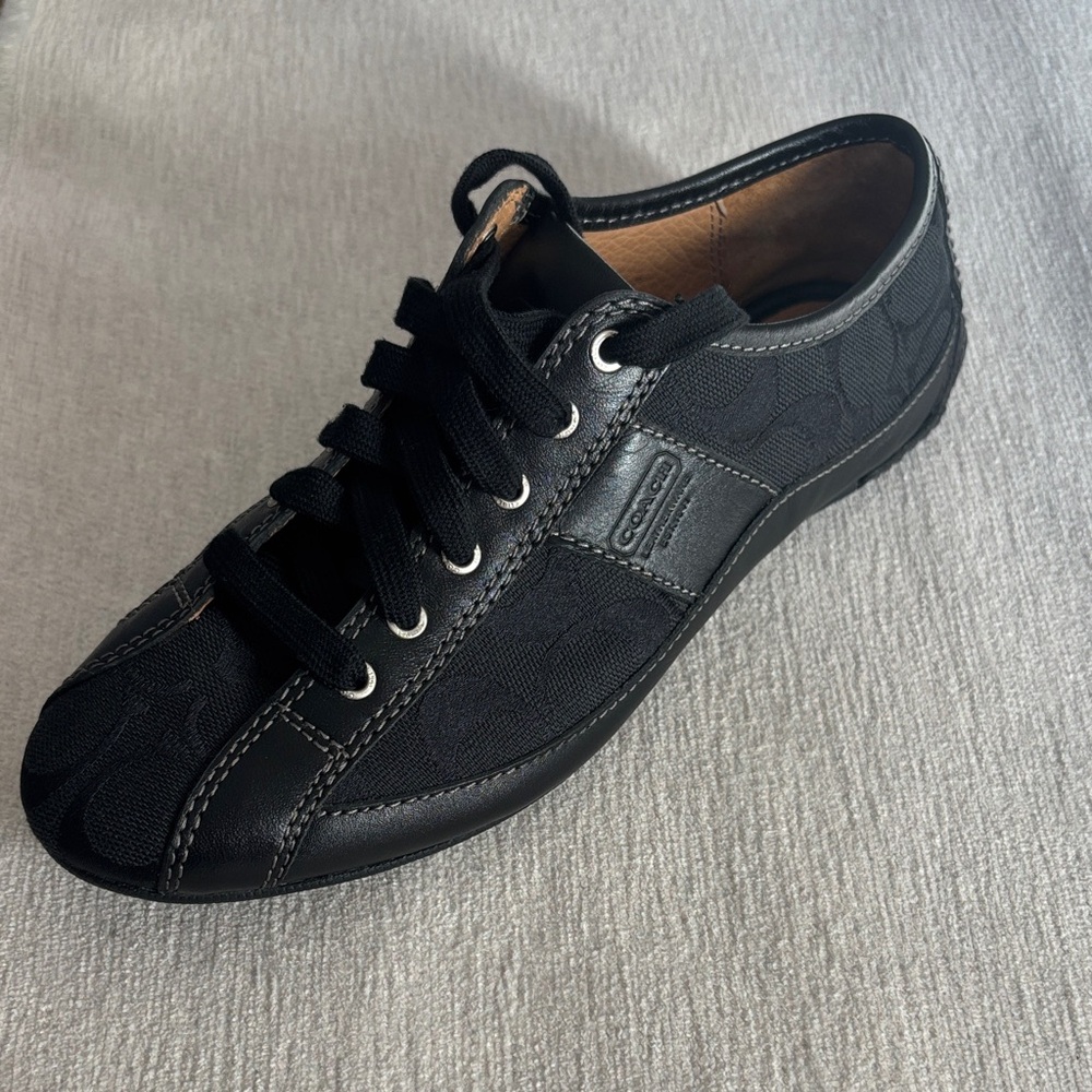 Coach Casual Sneaker left shoe only amputee